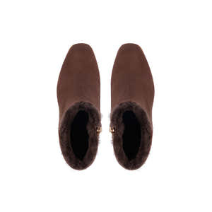 Sigrun Winter Brown