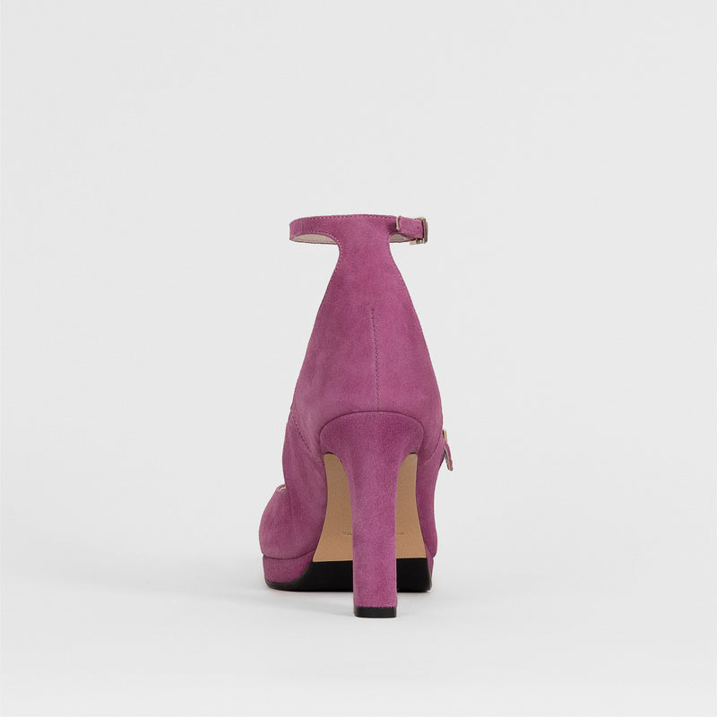 Hedy Pink