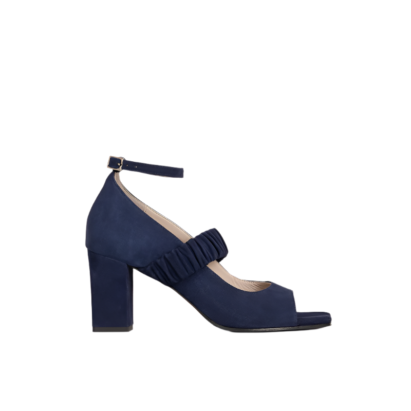 Madeleine Midnight